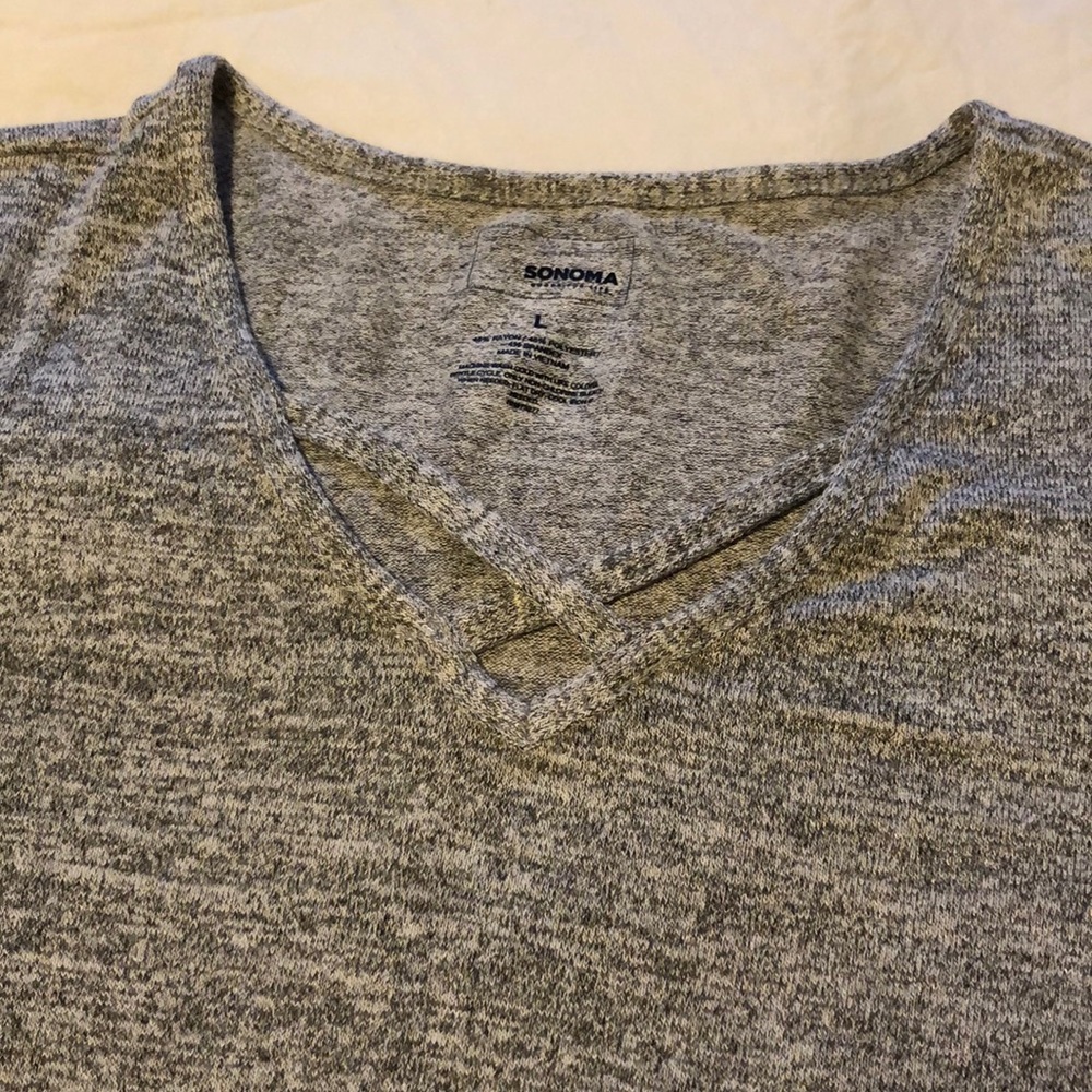Sweater - Picture 2 of 2